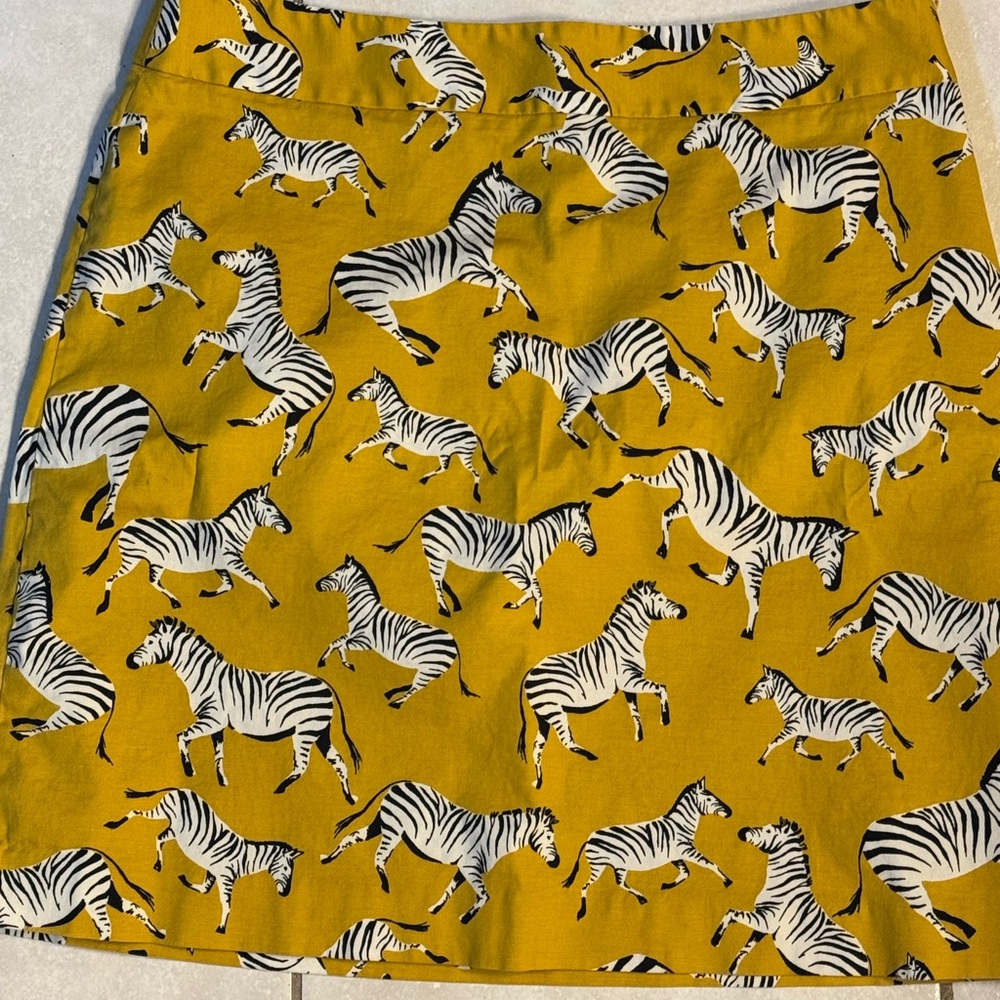 Ann Taylor Skirt Zebra Print Mustard "A" Shape Size 12 Pre-Love